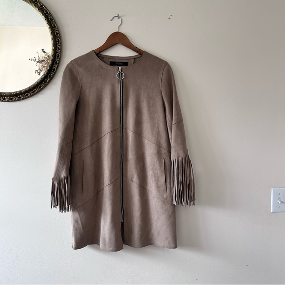 ZARA | Faux Suede Fringe-Sleeved Coat - Picture 4 of 8